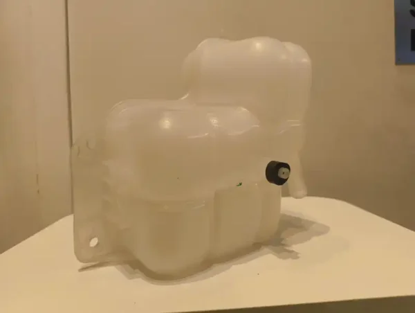 Reserve tank for Changan CS95 models (2020–2025),